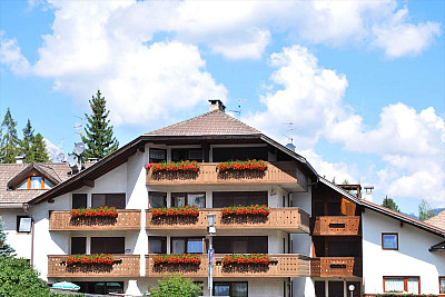 Apartmány Frenademetz** - Alta Badia La Villa