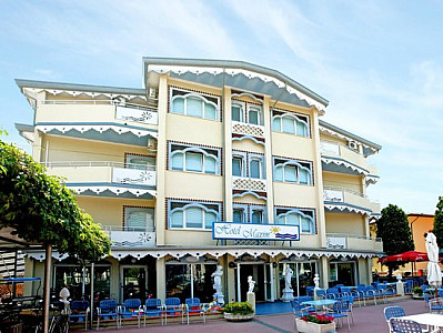 Hotel Maxim*** s polopenzí - Caorle