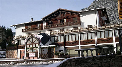 Hotel Montana *** s polpenziou - Fai della Paganella