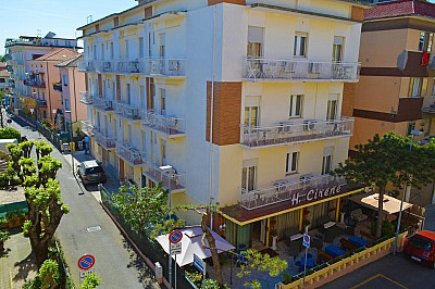 Hotel Cirene*** s plnou penzí - Rimini