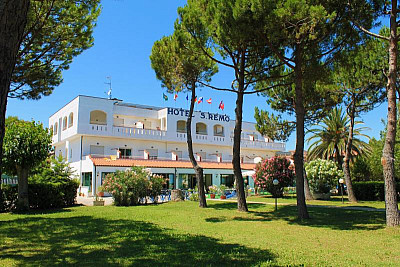 Hotel San Remo*** s plnou penzí - Villa Rosa di Martinsicuro