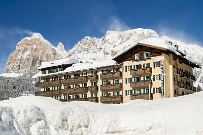 Hotel Villa Argentina*** s polopenzí - Cortina d'Ampezzo