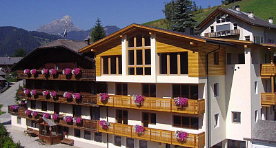 Hotel Alcialc*** s polpenziou - La Valle