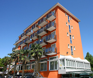 Hotel Torino *** s polopenzí - Lido di Jesolo