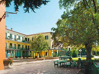 Park hotel Jolanda*** s polpenziou - San Zeno Lago di Garda