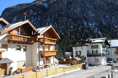 Apartmány Hotel Verda Val** s polpenziou - Campitello di Fassa