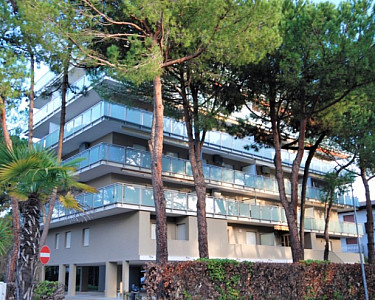 Apartmány Delle Palme s plažovým servisem - Lignano Pineta