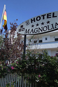 Hotel MAgnolia **** s polpenziou - Vieste