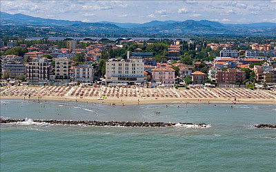 Hotel Blumen *** s polopenzí - Rimini