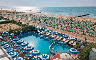 Hotel Elpiro I**** s polopenzí - Lido di Jesolo