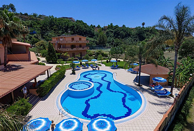 Hotel Villaggio Old River*** s polopenzí - Capo Vaticano letecky