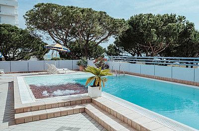 Hotel Coppe**** s polopenzí - Lido di Jesolo