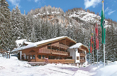 Hotel Villetta Maria *** s polopenzí - Canazei