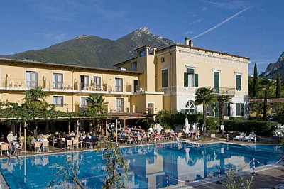 Hotel Antico Monastero **** s polpenziou - Toscolano Maderno