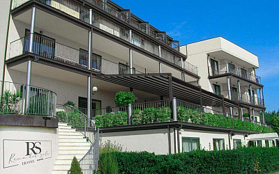 Hotel Riva del Sole **** s polpenziou - Moniga del Garda