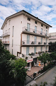 Hotel Trinidad*** s plnou penzí -  Rimini
