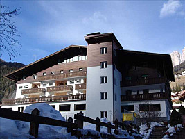 Hotel Grohmann *** s polpenziou - Campitello di Fassa