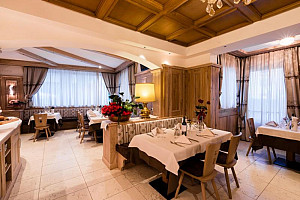 Hotel Collini***S s polopenzí - Pinzolo