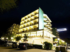 Hotel Londra I **** s plnou penziou - Milano Marittima