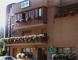 Hotel La Val ** s polpenziou - Valdidentro