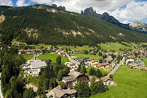 Hotel Dolomiti*** s polopenzí - Vigo di Fassa