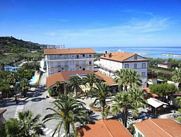 Camping Calypso Village*** s plnou penziou - Cupra Marittima