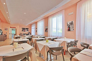Hotel Carla ** s raňajkami - Lignano Sabbiadoro