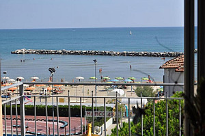 Hotel Playa*** s polopenzí - Rimini