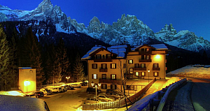 Hotel Fratazza*** s polopenzí - San Martino di Castrozza