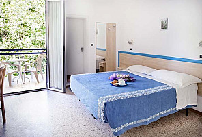 Hotel Edward*** s plnou penziou - Bellaria Igea Marina