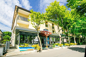 Hotel Santa Martina*** s polpenziou - Cesenatico