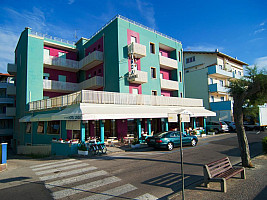 Hotel Linda*** s polpenziou - Caorle