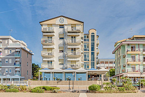 Hotel Edera*** s polpenziou - Caorle