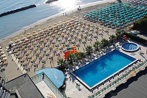 Hotel Club Esse Mediterraneo**** s polpenziou - Montesilvano