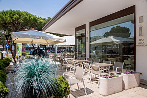 Hotel Alla Rotonda*** s polopenzí - Lido di Jesolo