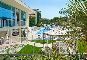 Hotel Bolivar*** s polopenzí - Lido di Jesolo