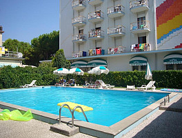 Hotel Maxiheron*** s polpenziou - Lido di Jesolo