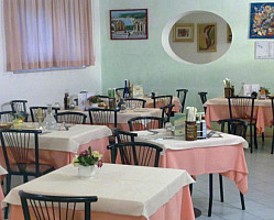 Hotel New Bristol & Domus Mea*** s polpenziou - Cesenatico