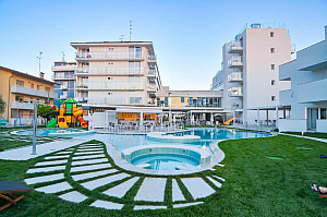Hotel Marina Palace****S s polopenzí - Caorle