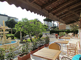 Hotel Colombo *** s polpenziou - Lido di Camaiore