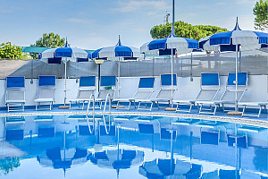 Apartmány Ambassador**** - Porto Santa Margherita