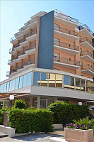 Hotel Mirage *** s plnou penzí - Milano Marittima