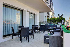 Hotel Barone *** s polpenziou - Viserbella Rimini