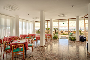 Hotel Royal *** s polpenziou - Caorle