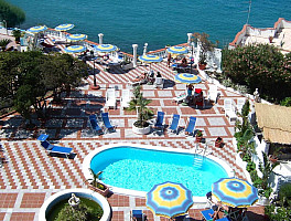 Hotel Riva del Sole ** s polpenziou - Forio