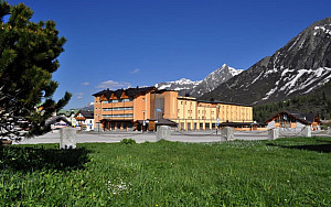 Grand Hotel Miramonti **** s polopenzí - Passo Tonale