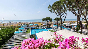 Hotel Excelsior **** s polopenzí - Lido di Jesolo