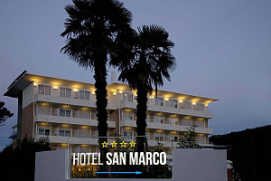 Hotel San Marco **** s polopenzí - Bibione