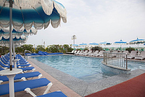 Hotel Elpiro **** s polpenziou - Lido di Jesolo