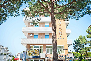 Hotel Antony *** s plnou penzí - Cervia